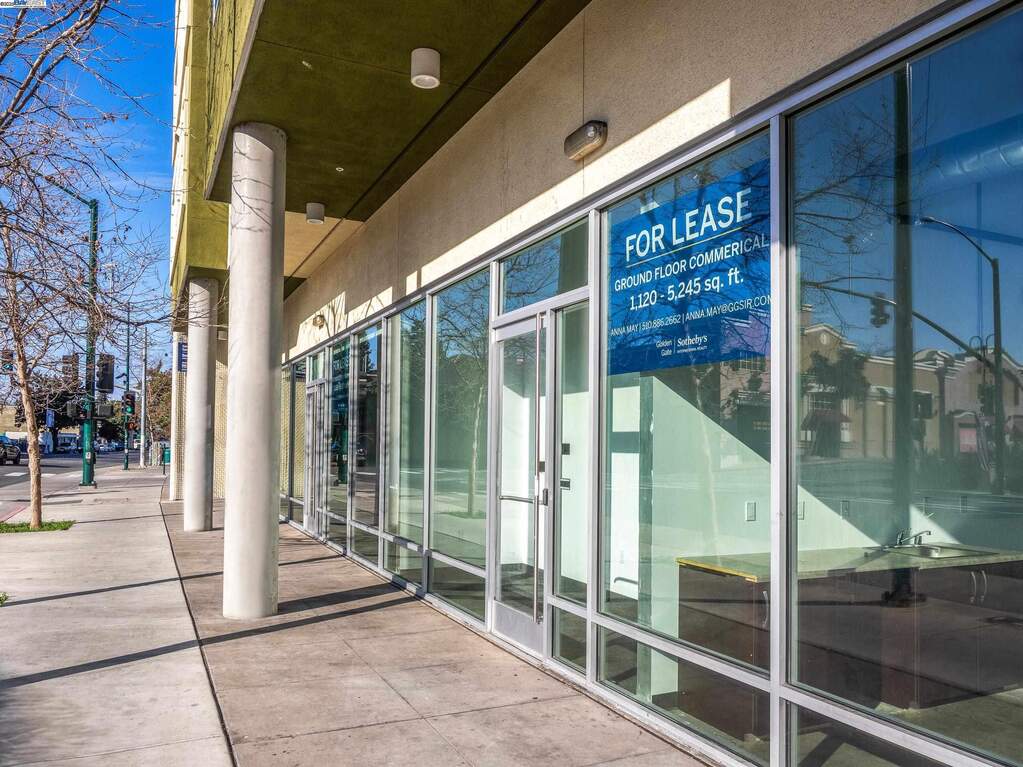802 A St, Hayward, CA 94541