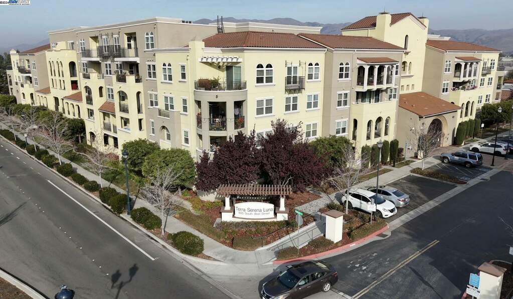 600 S Abel St #311