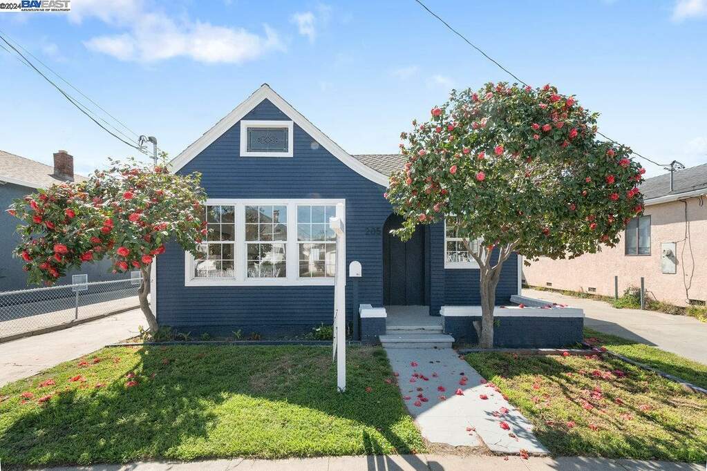205 N 26th St, San Jose, CA 95116