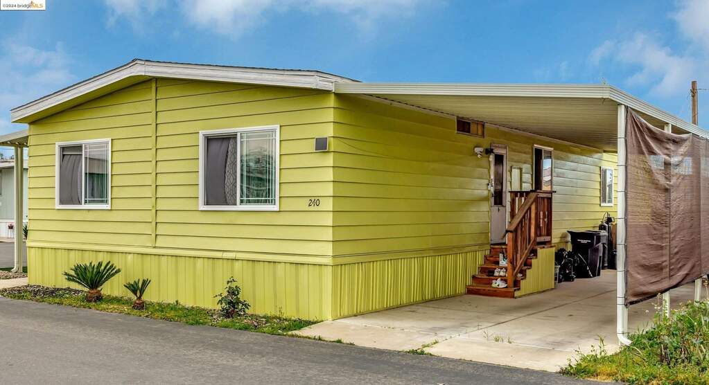 8200 Jantzen Road #240, Modesto, CA 95357