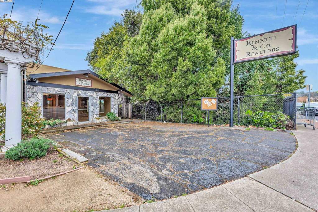 1103 Macarthur Blvd, San Leandro, CA 94577 MLS 41055309 Christie's