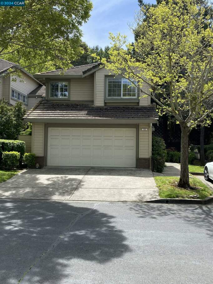 135 Caprice Cir, Hercules, CA 94547