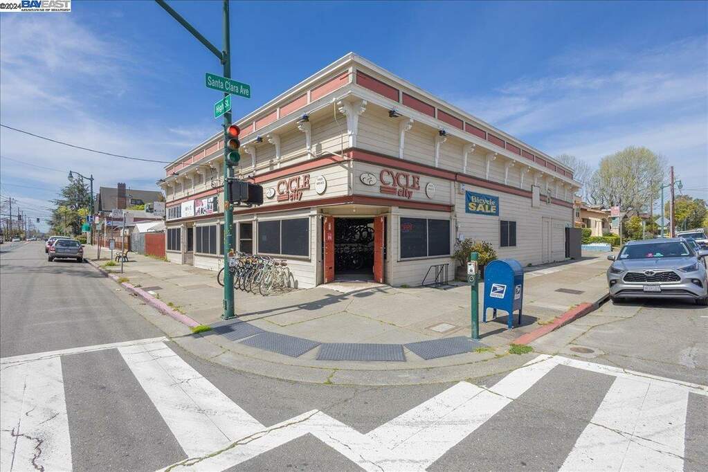 1429 High St, Alameda, CA 94501