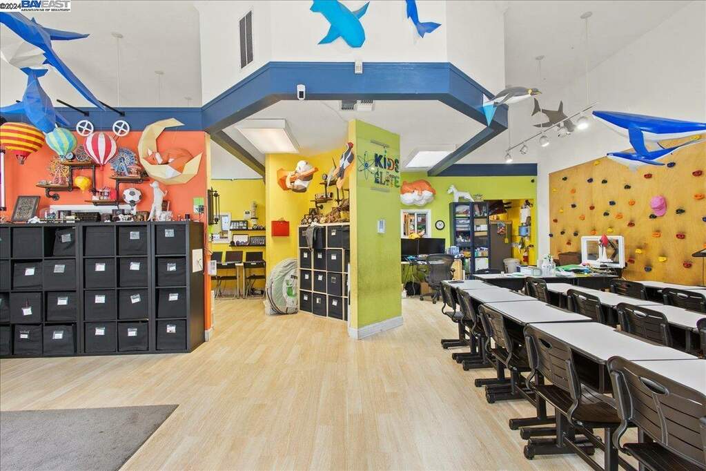 1429 High St, Alameda, CA 94501