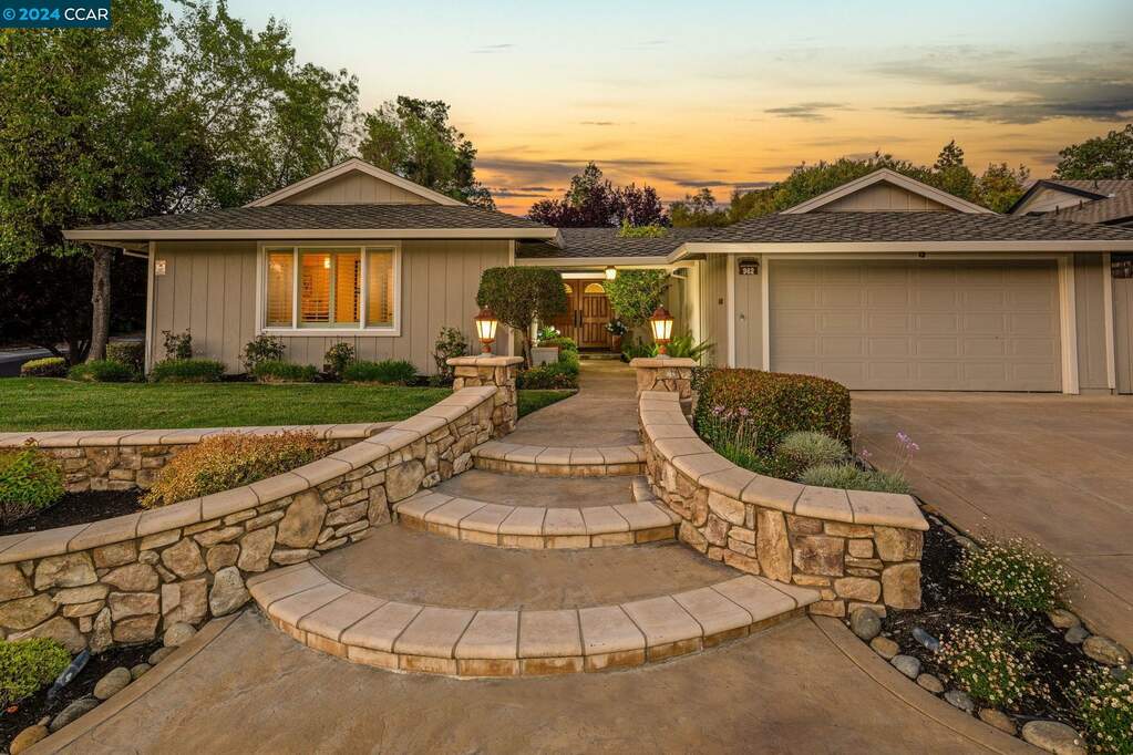 962 Concord Street