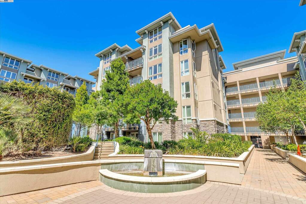 5501 De Marcus Blvd #325, Dublin, CA 94568