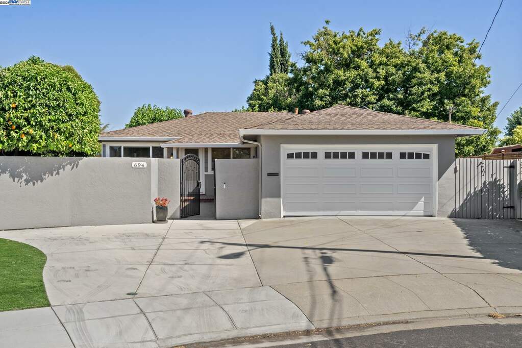 694 Sonoma Ct, Livermore, CA 94550