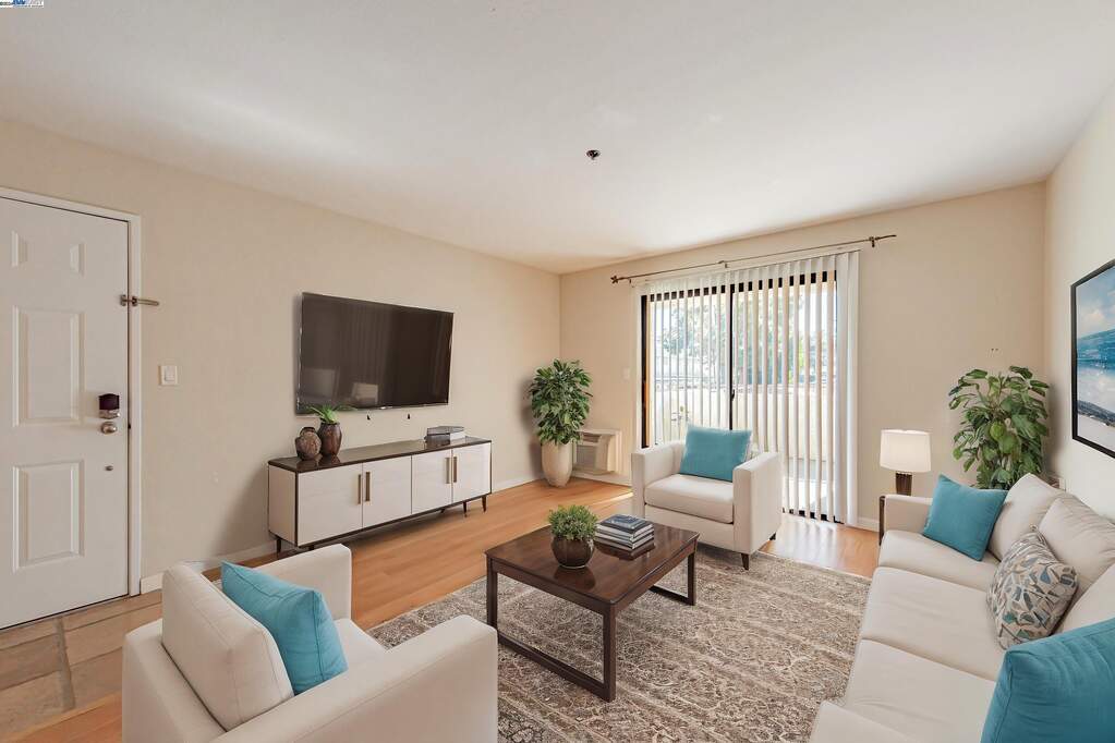 880 E Fremont #701, Sunnyvale, CA 94087