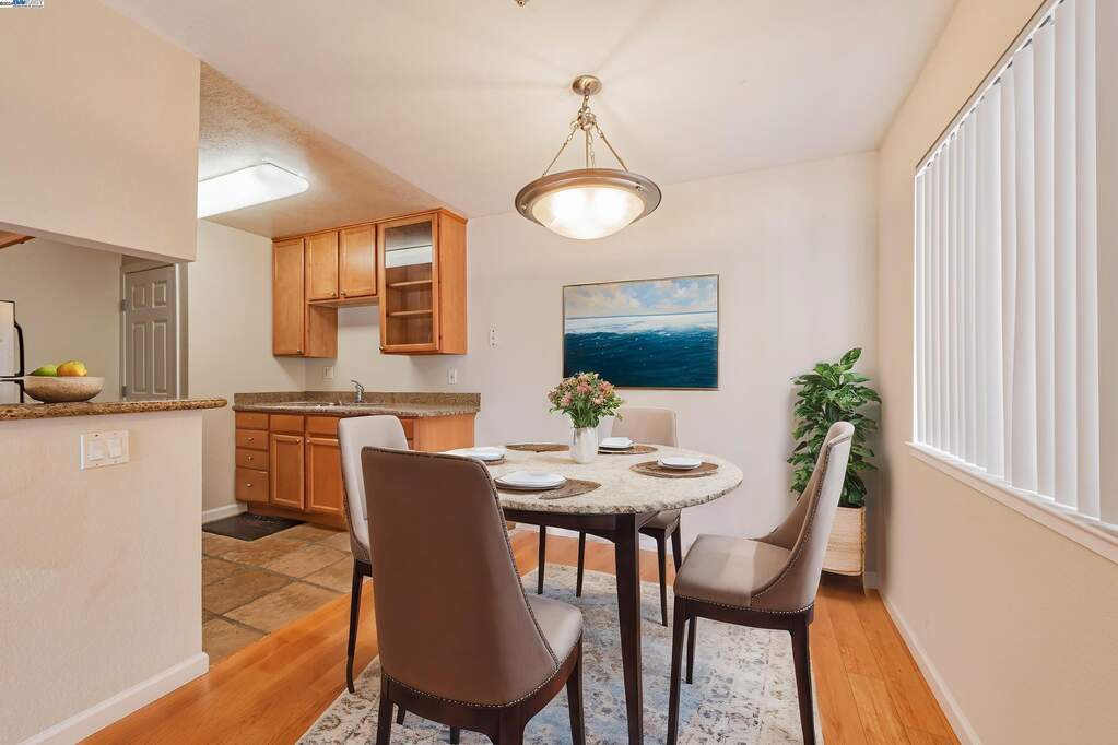 880 E Fremont #701, Sunnyvale, CA 94087