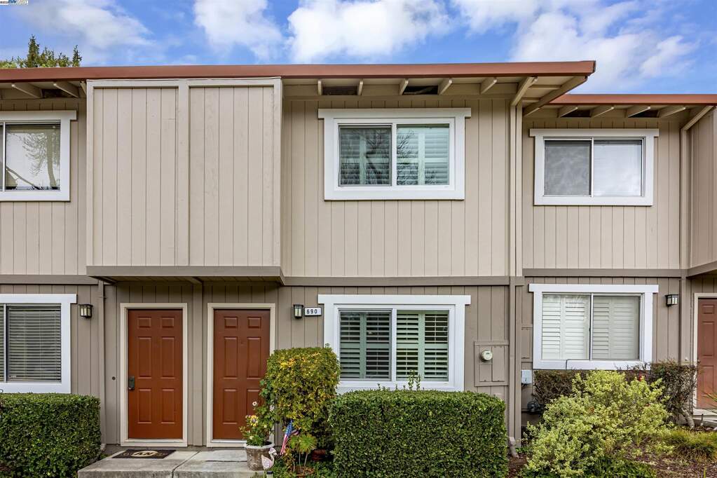 690 Concord Pl, Pleasanton, CA 94566