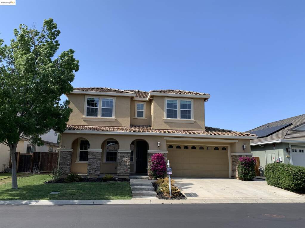 8047 Westport Circle