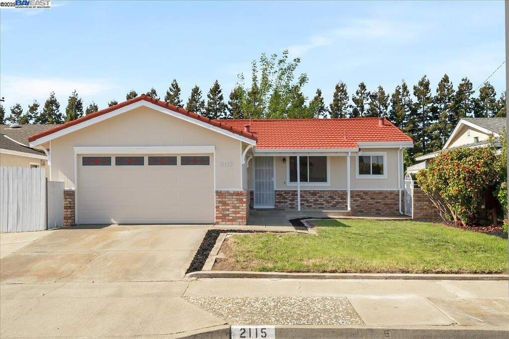 2115 Bishop Ave, Fremont, CA 94536