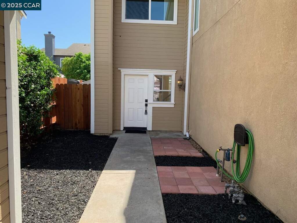 2085 Springbrook Ct, Oakley, CA 94561