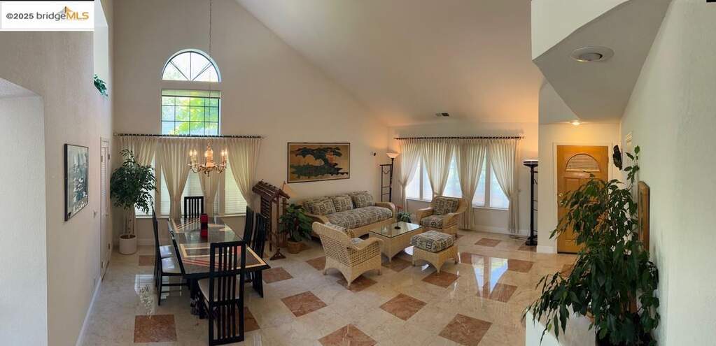 111 Anderson Rd, Alameda, CA 94502