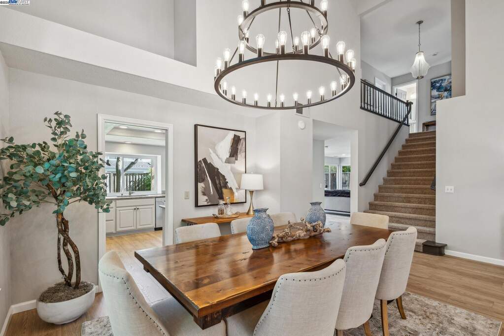 112 Shannon Circle, Alameda, CA 94502