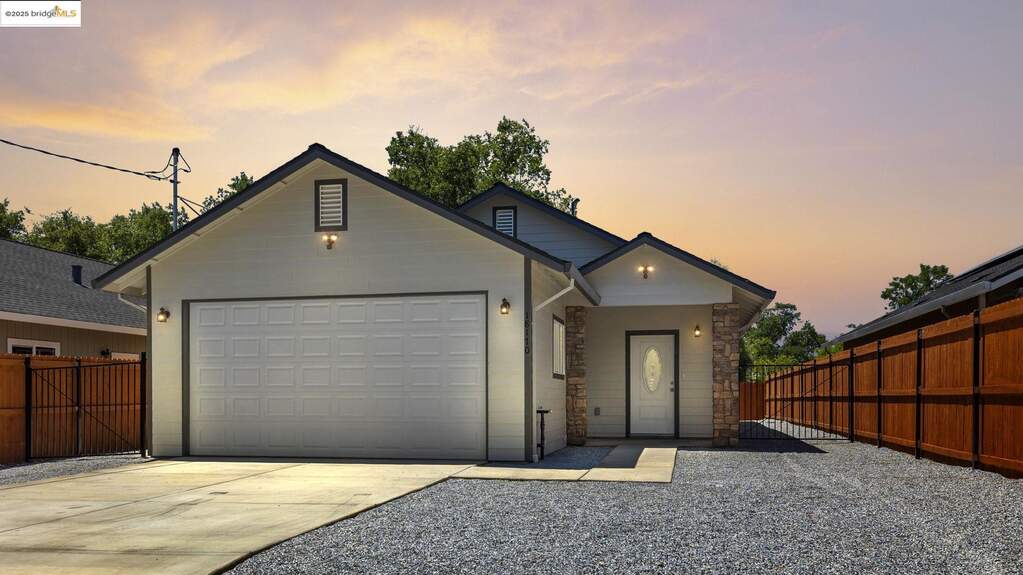18170 7th Ave.