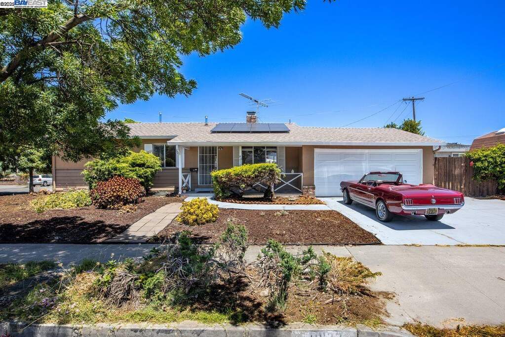 40122 Besco Dr, Fremont, CA 94538