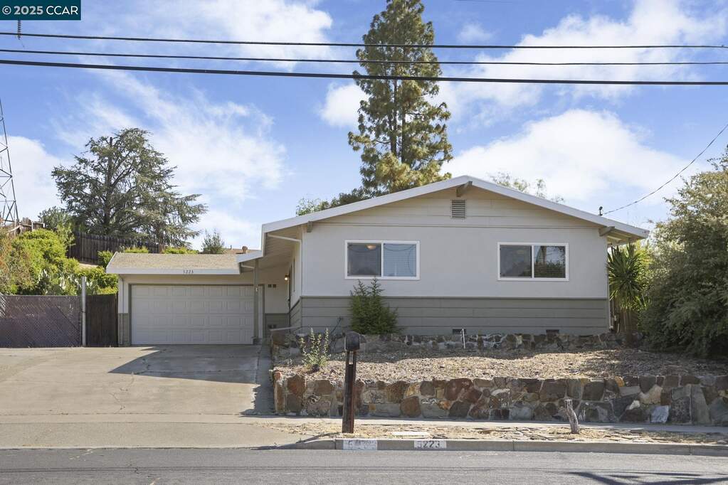 5223 Valmar Drive, Concord, CA 94521