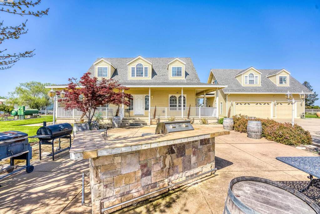 11699 Conley Rd, Galt, CA 95632