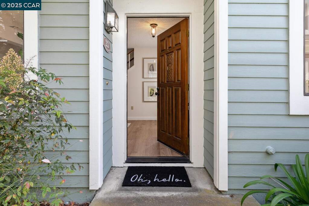 23 Shepardson Ln, Alameda, CA 94502