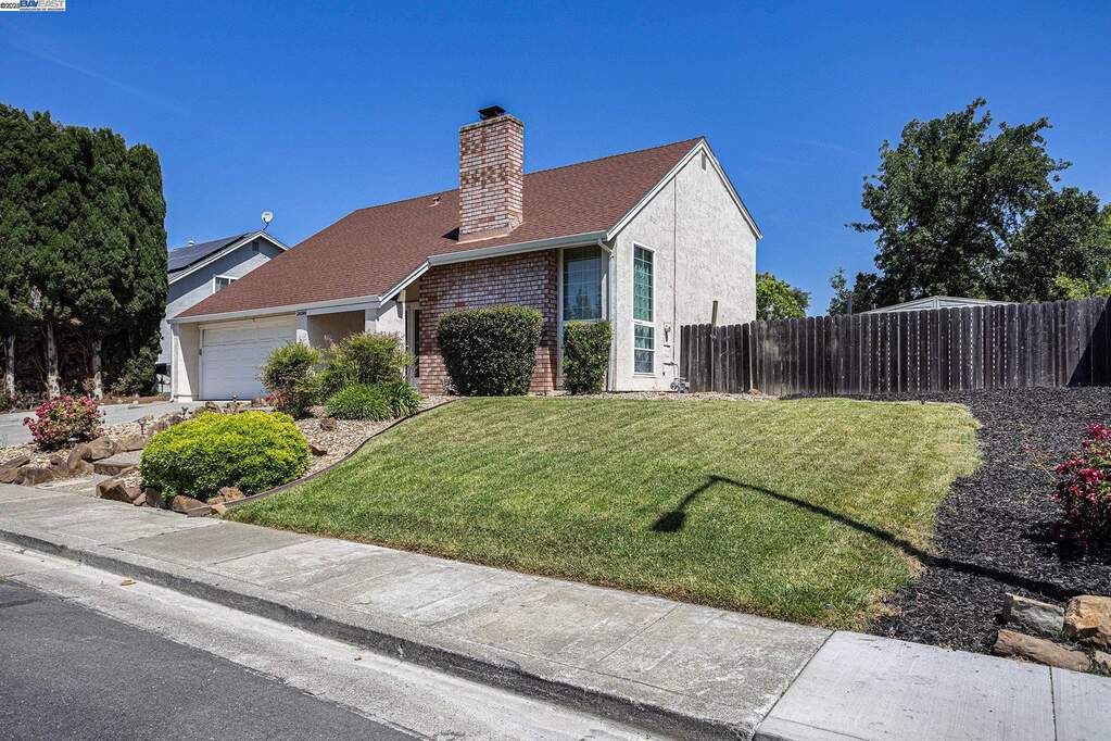 2696 Vista Grande, Fairfield, CA 94534