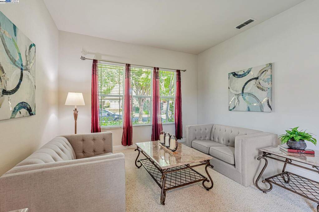 2453 Gardenstone Pl, Manteca, CA 95336