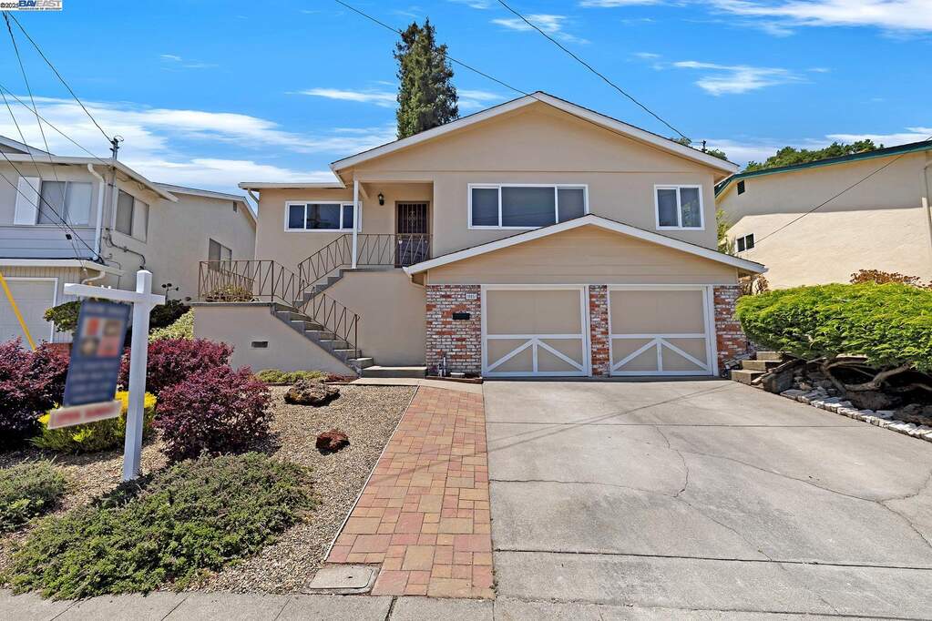 16651 Selby Dr, San Leandro, CA 94578