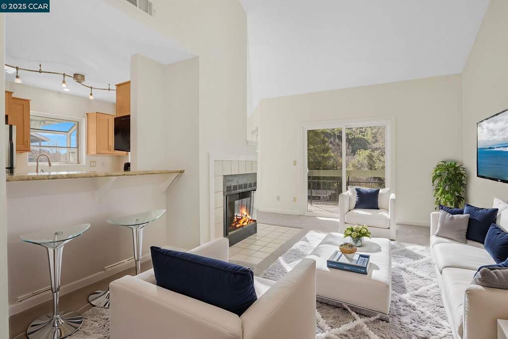 7540 Canyon Meadow Cir #D, Pleasanton, CA 94588