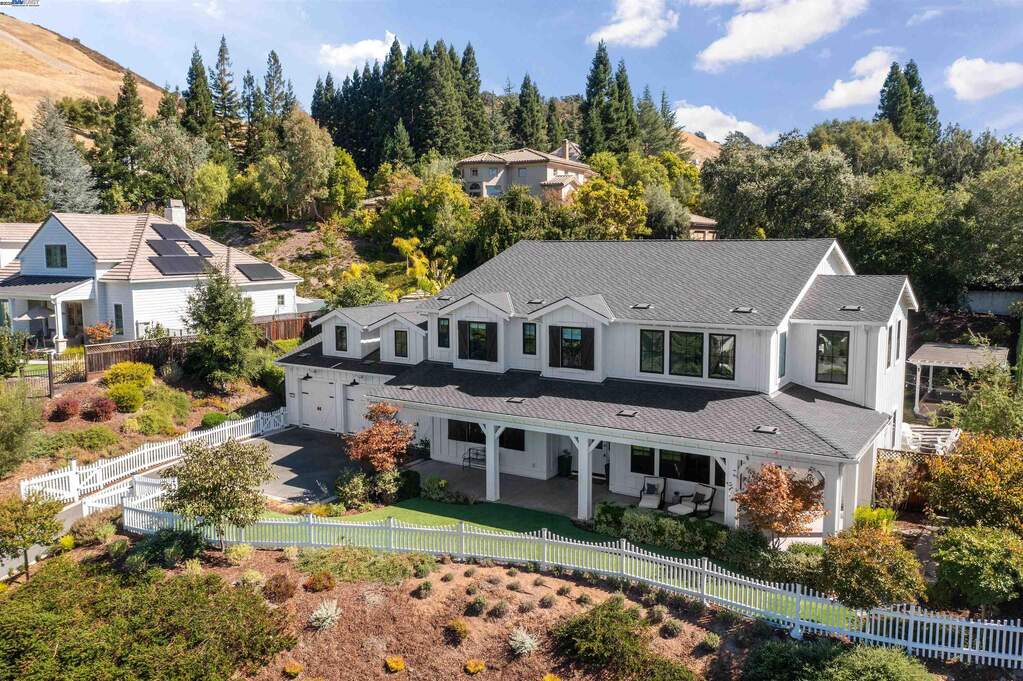 2621 Royal Oaks Dr, Alamo, CA 94507