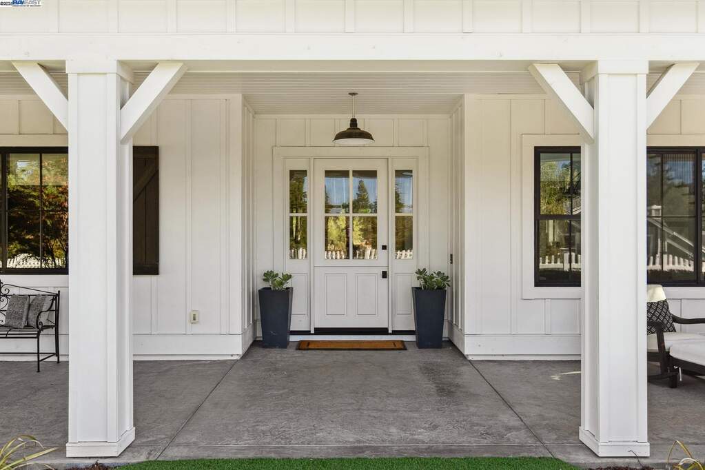 2621 Royal Oaks Dr, Alamo, CA 94507