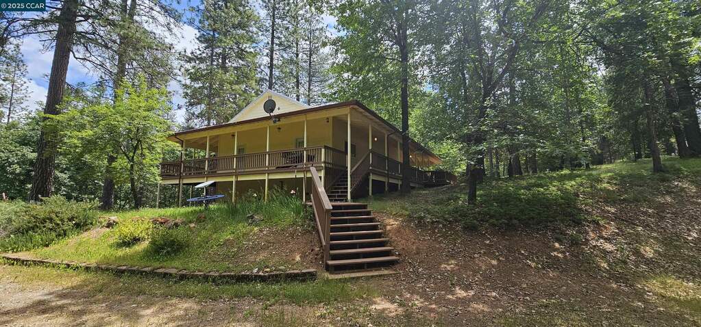 2996 Liberty Hill Rd, Rail Road Flat, CA 95248