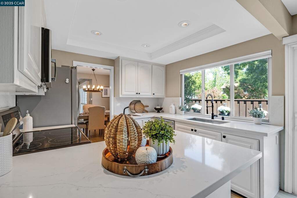 1626 Candelero Dr, Walnut Creek, CA 94598