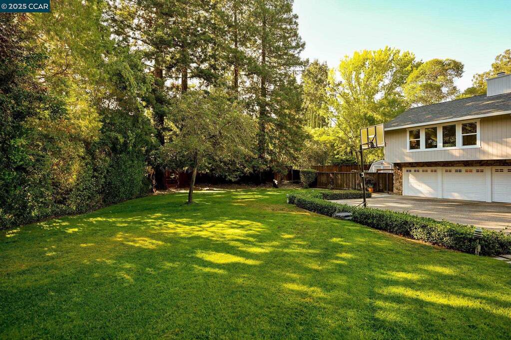 83 Stephanie Lane, Alamo, CA 94507