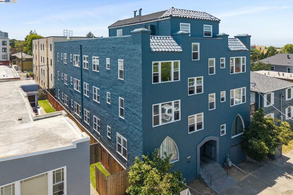 1360 Berkeley Way, Berkeley, CA 94702