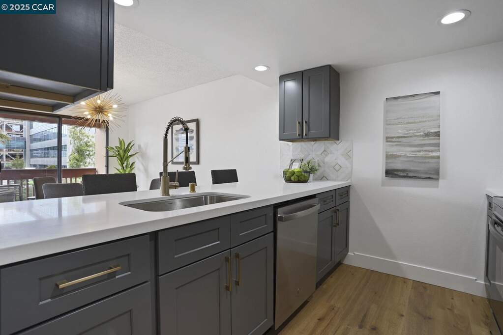 490 Mariners Island Blvd. #211, San Mateo, CA 94404