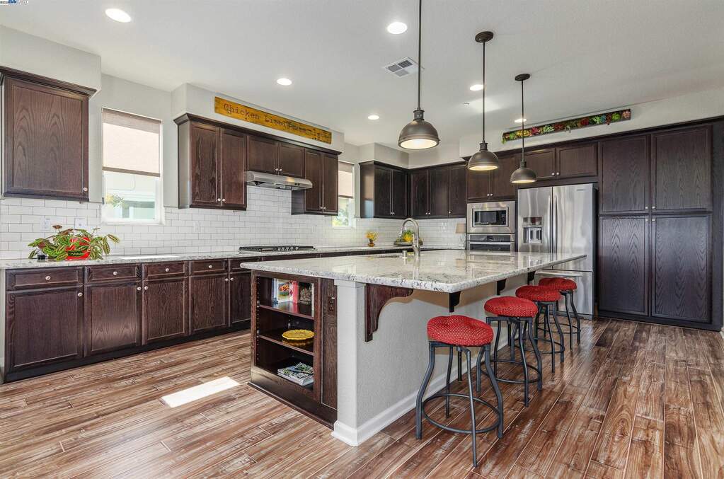 4045 Sarasta Bay Dr, Pittsburg, CA 94565