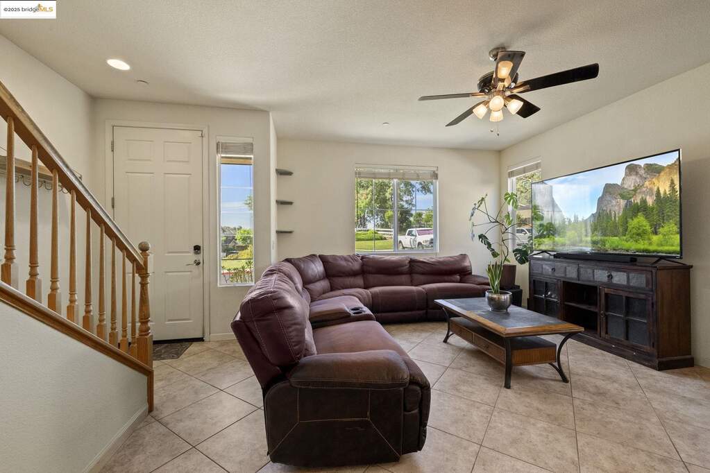 10786 Sierra Meadows Dr, Sonora, CA 95370