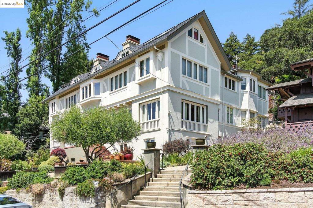 7 Panoramic Way, Berkeley, CA 94704