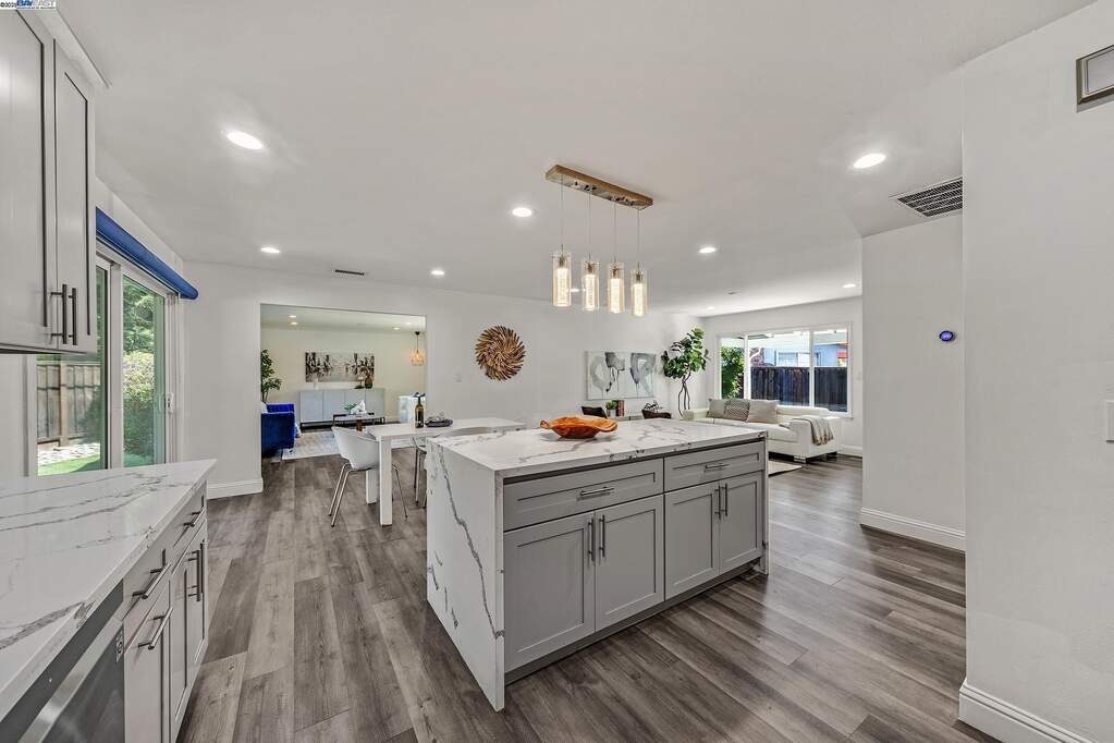 141 Peony Ct, Fremont, CA 94538