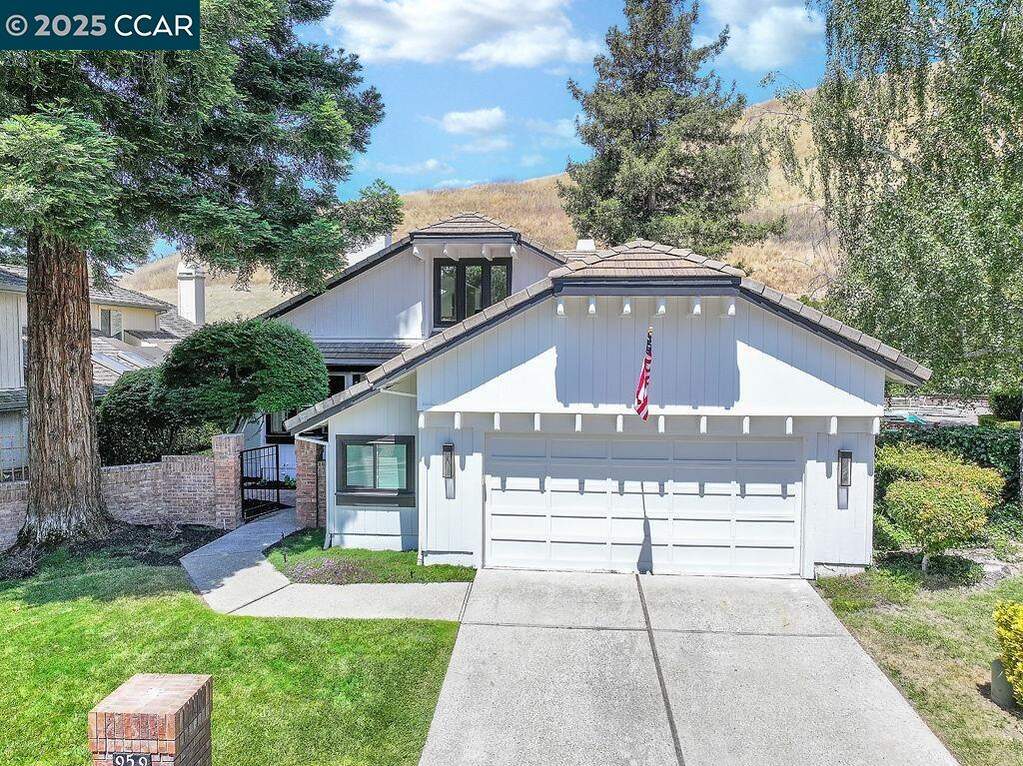 959 Redwood Dr, Danville, CA 94506