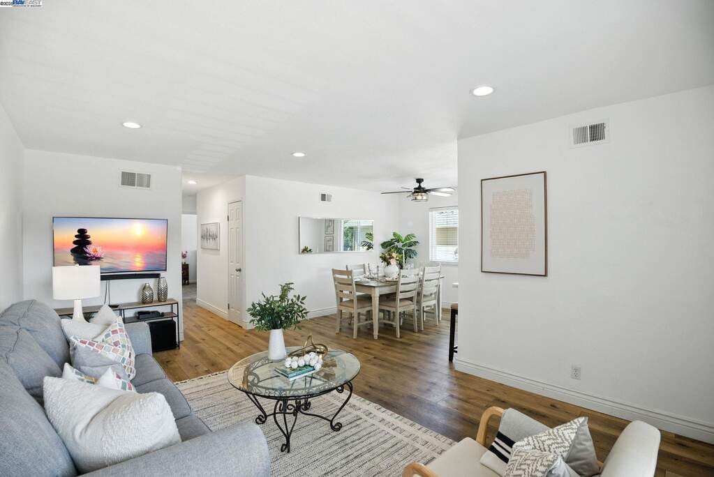 2102 Galveston Ave #B, San Jose, CA 95122
