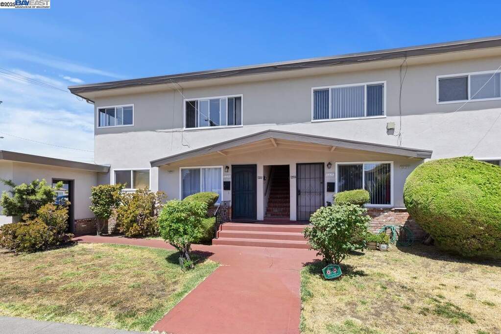 1231-1237 141st Ave at 1231 141st Ave, San Leandro, CA 94578