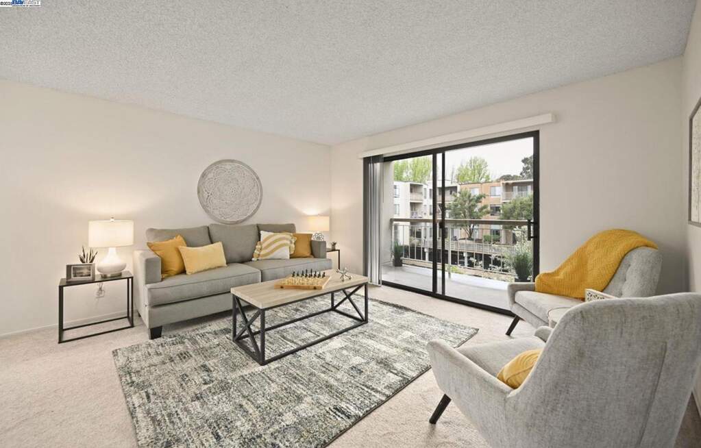 420 N Civic Dr. #407, Walnut Creek, CA 94596