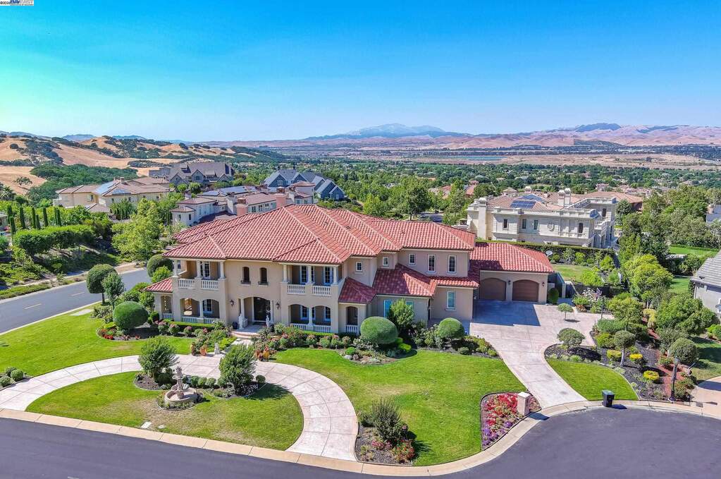 1916 Ticino Ct