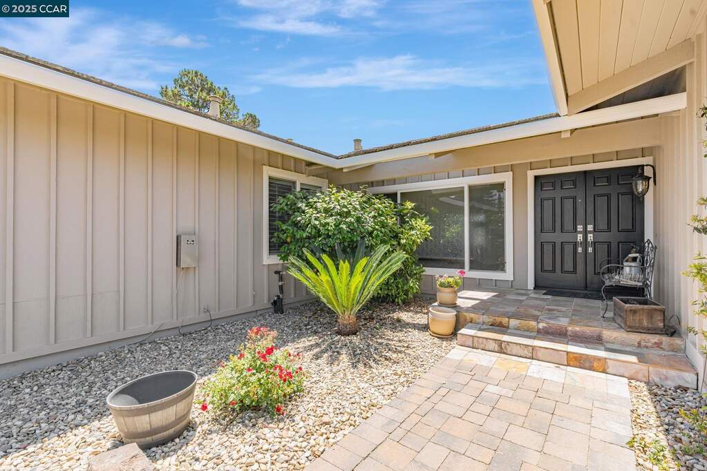 130 Samoa Ct, San Ramon, CA 94582