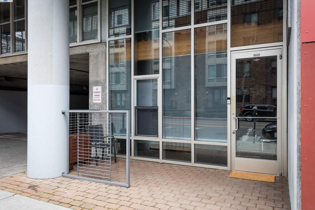 630 Thomas L Berkley Way #102, Oakland, CA 94612