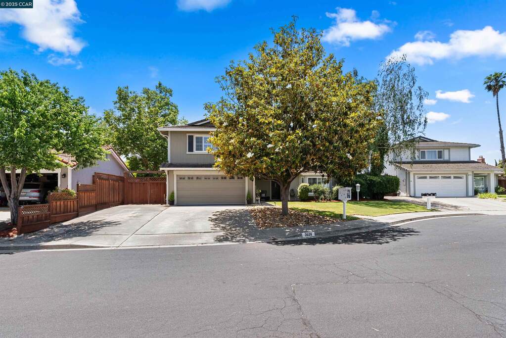 3628 Portsmouth Ct, Pleasanton, CA 94588