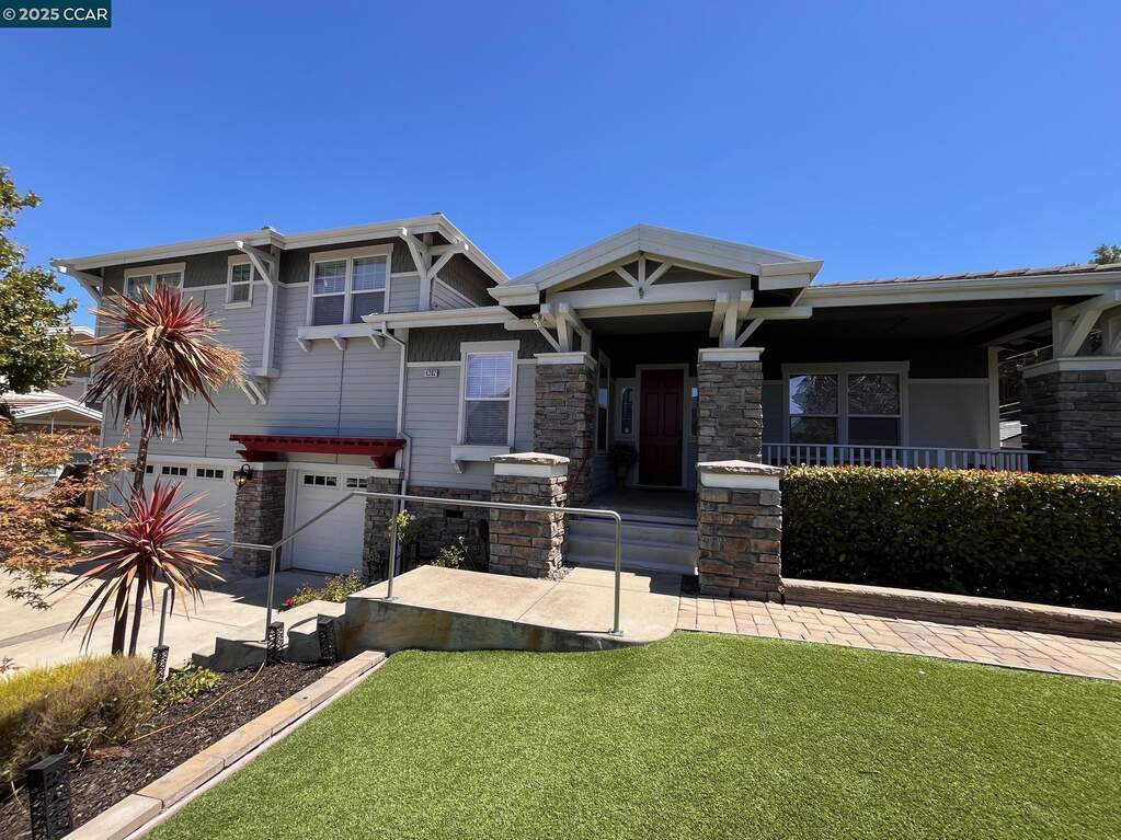4362 Lynn Dr