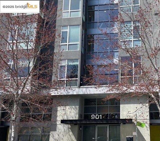 901 Jefferson St #406, Oakland, CA 94607