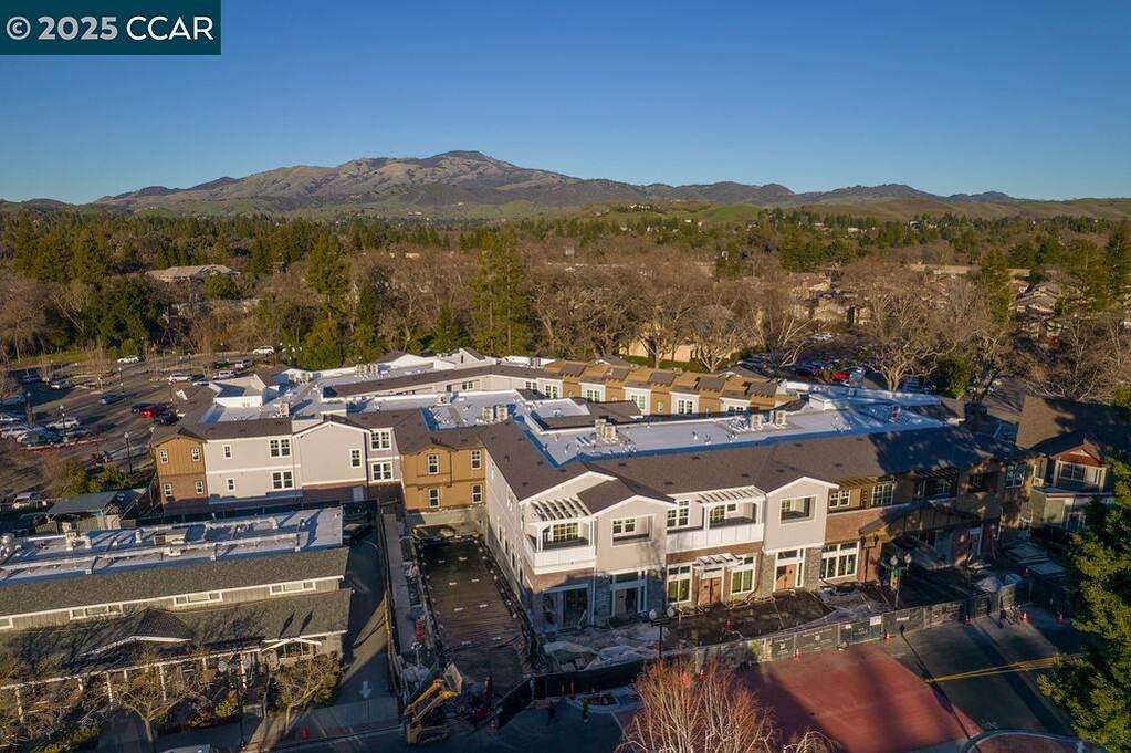 600 Hartz Ave #119, Danville, CA 94526
